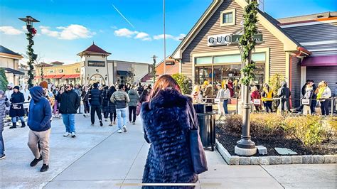 woodbury commons black friday